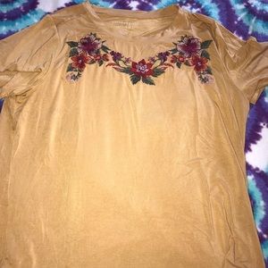 American Eagle Graphic Tee